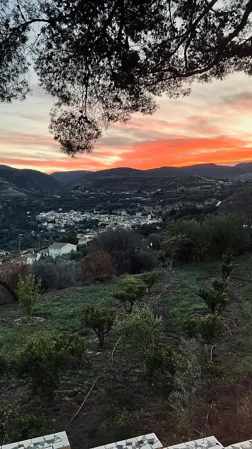 Cortijo El Pino Retreat Bed & Breakfast Albunuelas