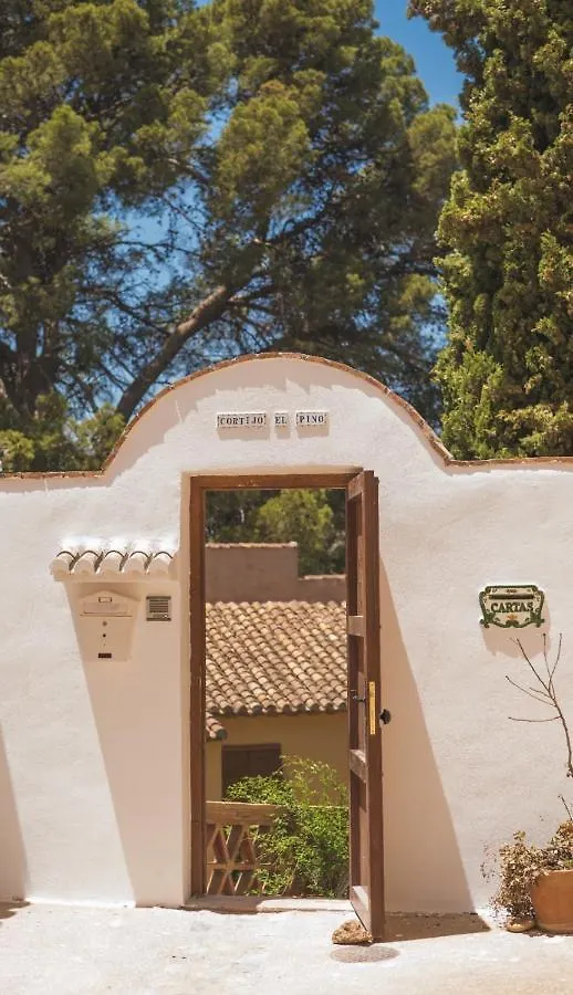 Cortijo El Pino Retreat Bed & Breakfast Albunuelas 0*,