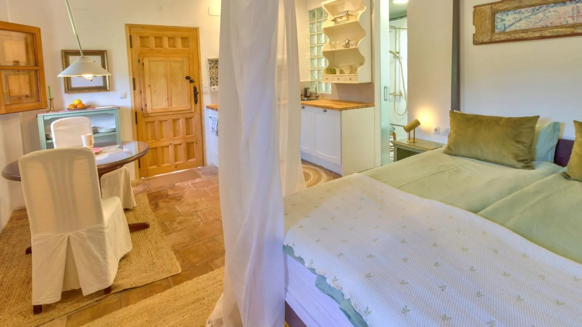 Cortijo El Pino Retreat Bed & Breakfast Albunuelas Spain
