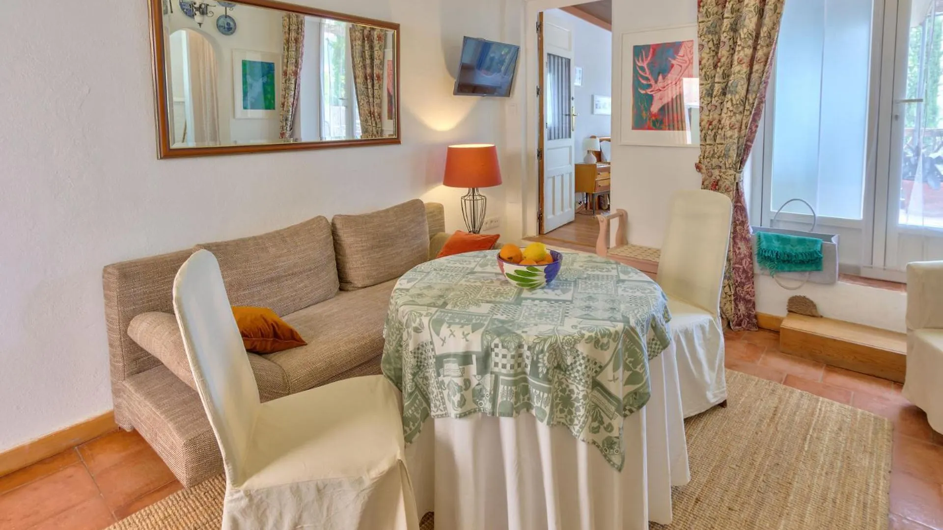 Cortijo El Pino Retreat Bed & Breakfast Albunuelas Spain